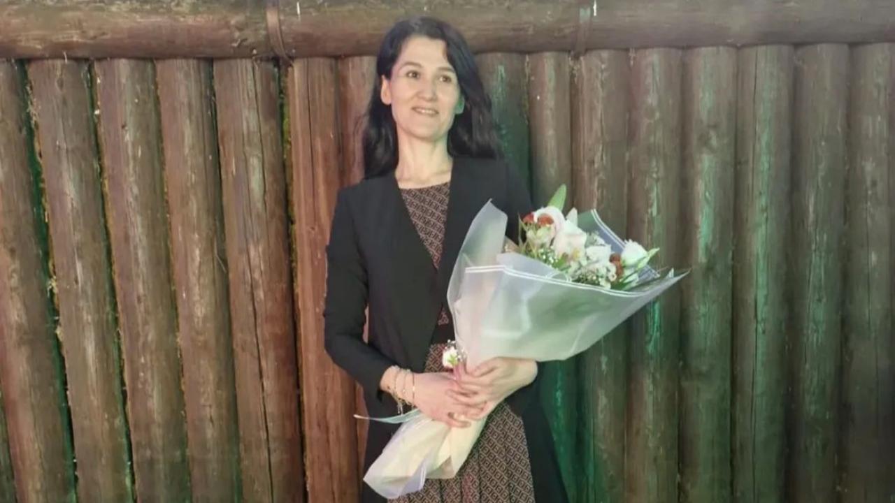 Lisede Facia! Öğretmen Bıçaklanarak Öldürüldü