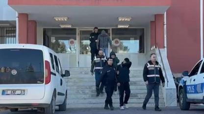 Polisten Kaçarken Kaza Yaptılar:3 Tutuklama