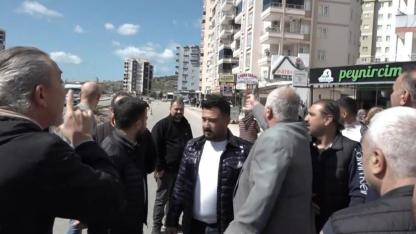 Kozan'daki Kavşak Düzenlemesine Vatandaşlardan Tepki