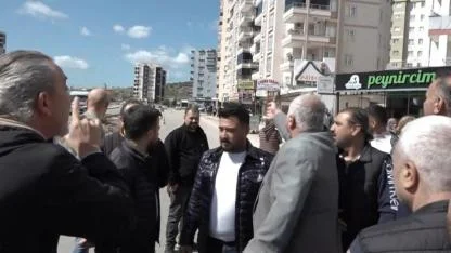 Kozan'daki Kavşak Düzenlemesine Vatandaşlardan Tepki