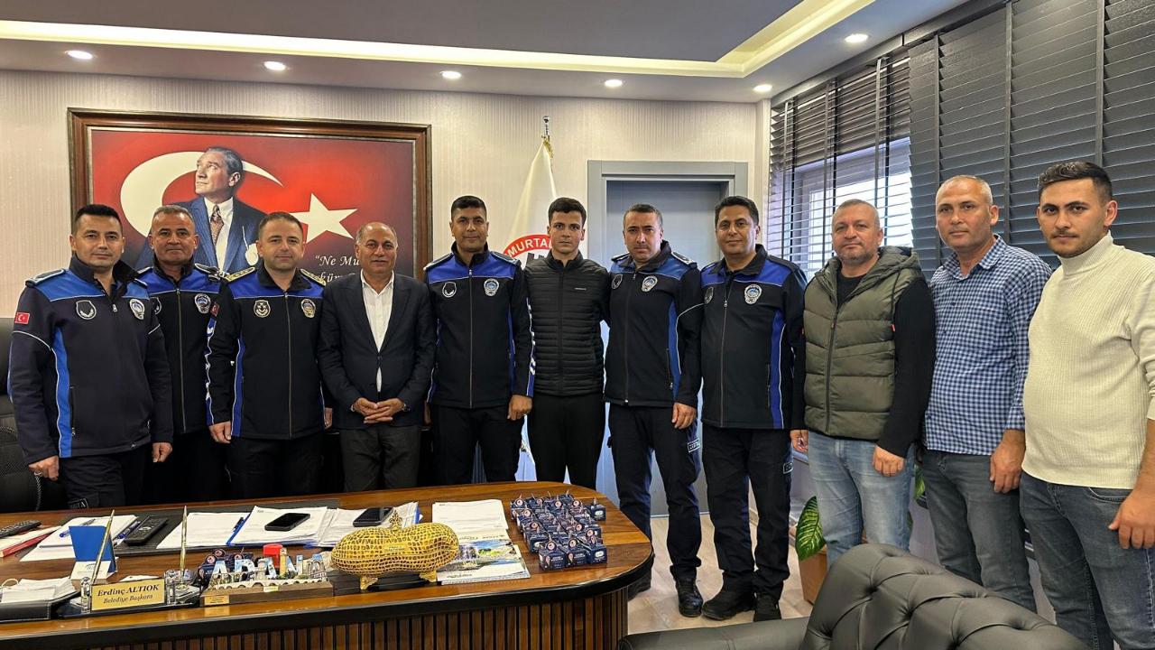 Yumurtalık Belediyesi’nde Bayramlaşma Buluşması