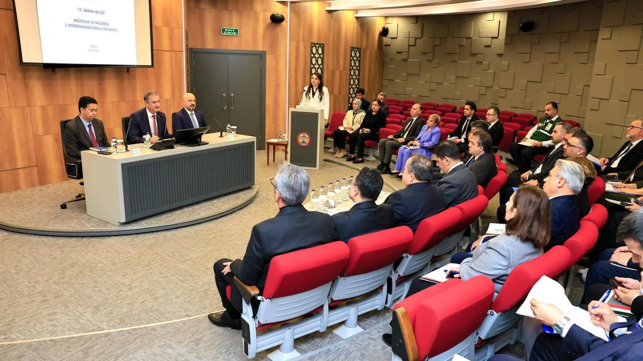 Adana’da Bağımlılıkla Mücadele Toplantısı Gerçekleştirildi