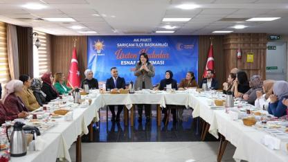 AK Parti Sarıçam’dan “Üreten Kadınlar Esnaf Buluşması”