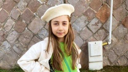 ALMİNA GÖZLERİNİ AÇSIN