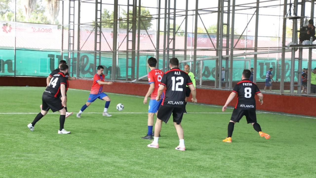 AOSB Futbol Turnuvası’nda İlk Hafta Tamamlandı
