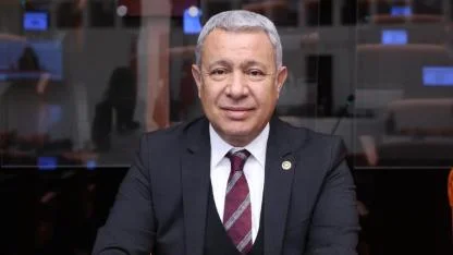 CHP'li Sümer'den TOKİ Tepkisi:''Yeni Binalar Çürümeye Başladı!''