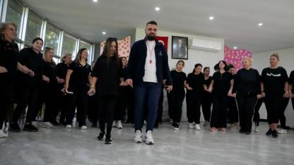 Çukurova'da Halk Oyunlarıyla Kültürel Miras Yaşatılıyor