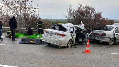 Feci Kaza:4 Ölü, 2 Yaralı
