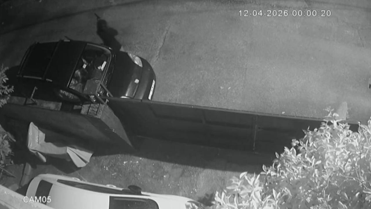 Kasklı Saldırgan Kurşun Yağdırdı