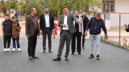 Kozan'da Asfaltlama Çalışması