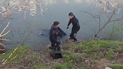 Nehirde Kadın Cesedi Bulundu