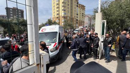 Okulda Silahlı Saldırı:4 Ölü,20 Yaralı