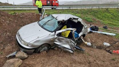 Otomobil Takla Attı:1 Ölü