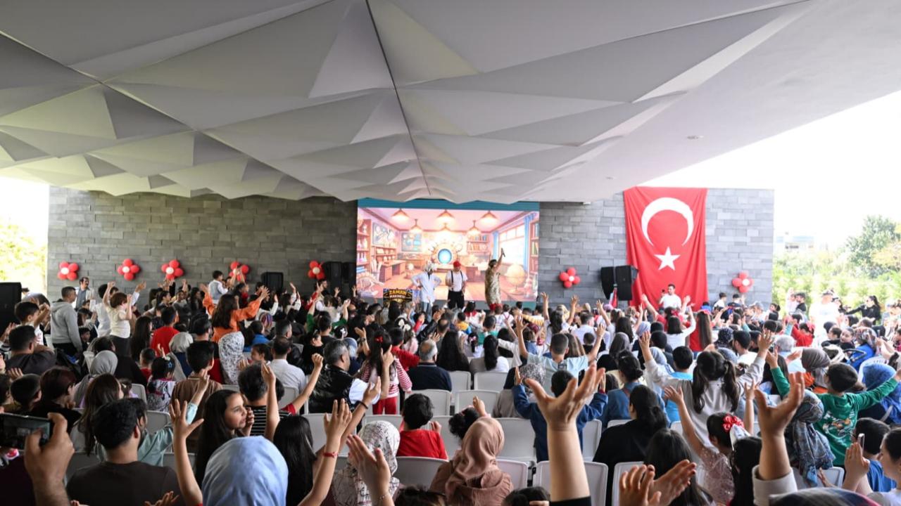 Sarıçam’da 23 Nisan Coşkusu Büyük Bir Heyecanla Yaşandı