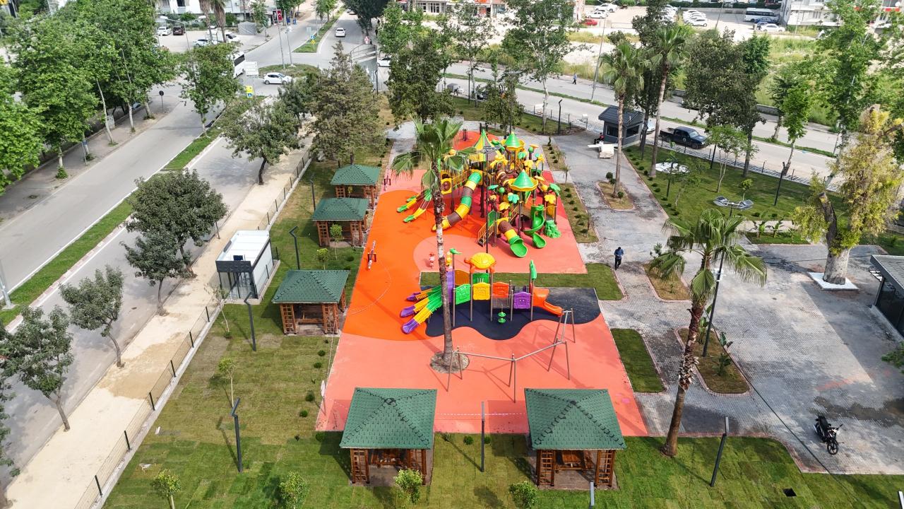 Şehit Mustafa Durmaz Parkı Yenilenen Yüzüyle Açılışa Hazırlanıyor