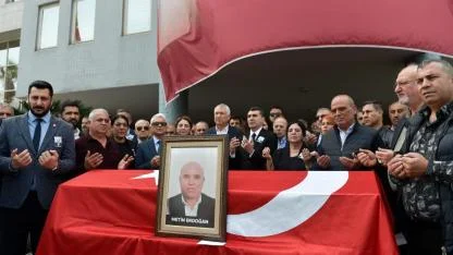 Seyhan’ın Acı Günü:Meclis Üyesi Metin Erdoğan Son Yolculuğuna Uğurlandı