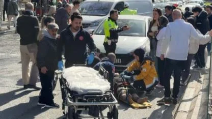 Yolun Karşısına Geçen Yaşlı Kadına Otomobil Çarptı