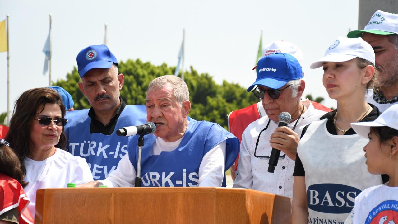 Adana’da 1 Mayıs Coşkusu