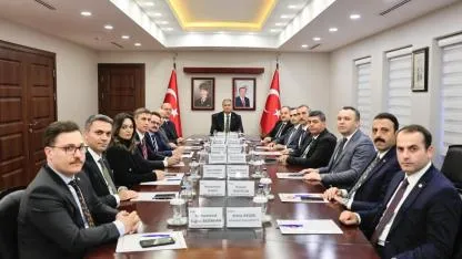 Adana'nın İlçelerindeki Çalışmalar Görüşüldü