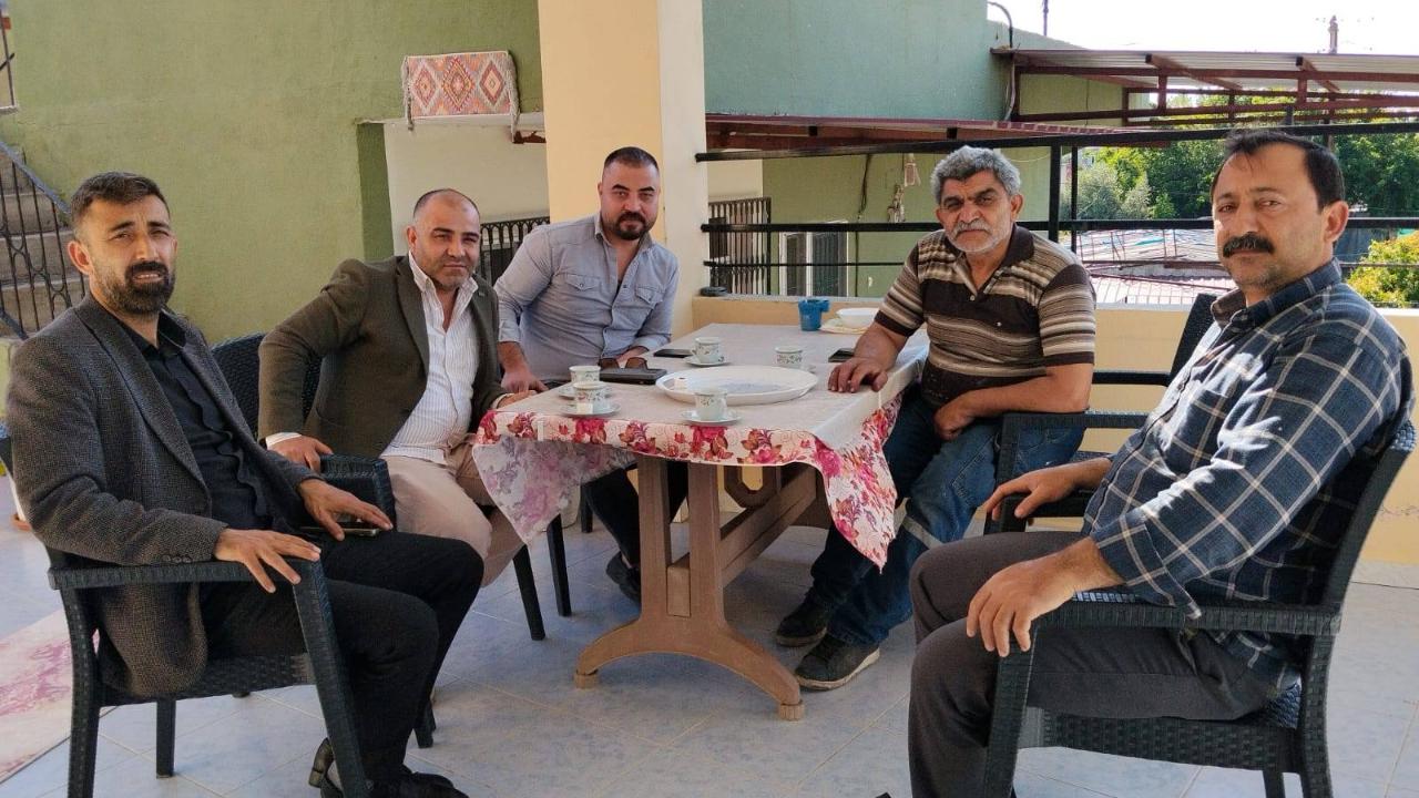 Anahtar Parti Yüreğir Teşkilatı Köy Köy Geziyor