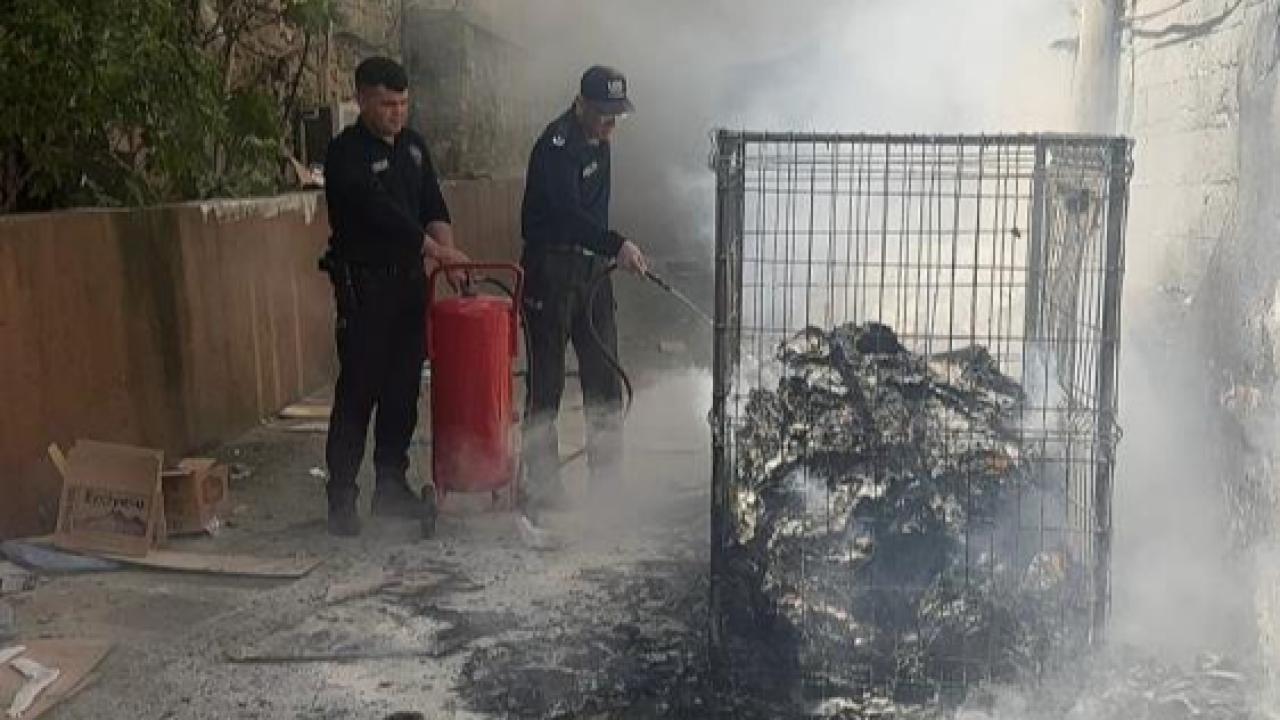 Atık Kağıtlar Yandı