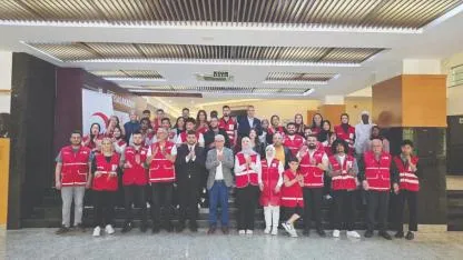 Geçmişten Geleceğe El İyilik Zinciri