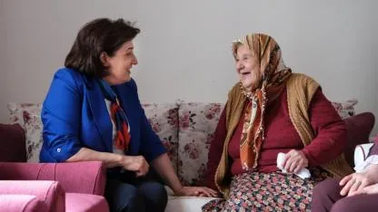 Süreyya Yavuz'dan Şehit Annelerine Ziyaret