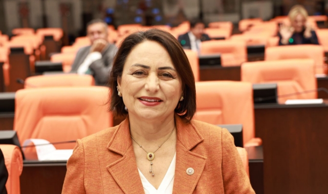 Müzeyyen Şevkin&#039;den &#039;&#039;Şantiye Şefleri&#039;&#039; Çağrısı!