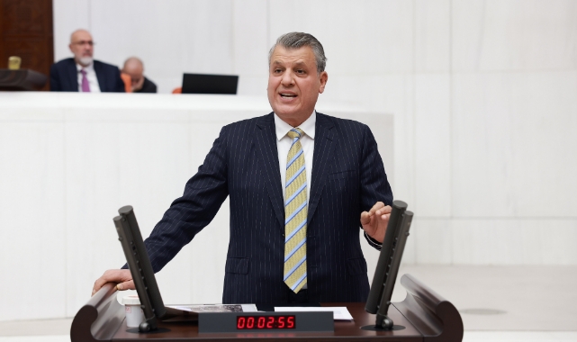 Ayhan Barut, &#039;&#039;EYT Mağdurları için Çözüm Bulun&#039;&#039; Çağrısında Bulundu