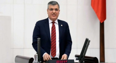 Barut'tan ''Emekliler ve Memurlar'' İçin Yasa Teklifi