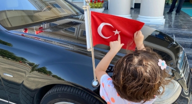 2 Küçük Kardeşten Gülümseten Kare